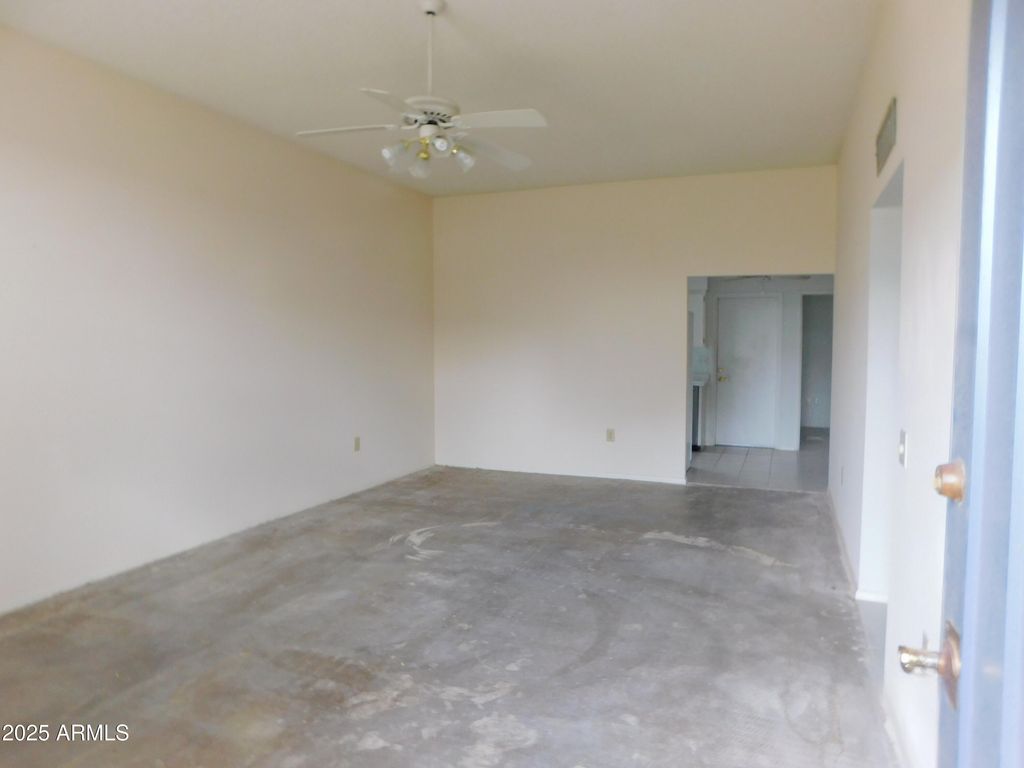 13050 N 100TH Avenue, Sun City, AZ 85351 — photo 2