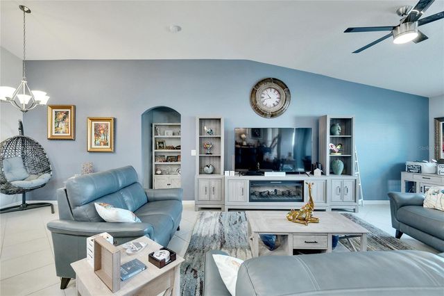 11355 LELAND GROVES DRIVE, Riverview, FL 33579