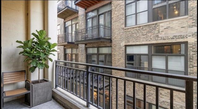 400 W Ontario Street 507, Chicago, IL 60654