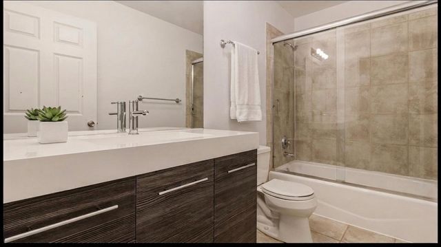 400 W Ontario Street 507, Chicago, IL 60654