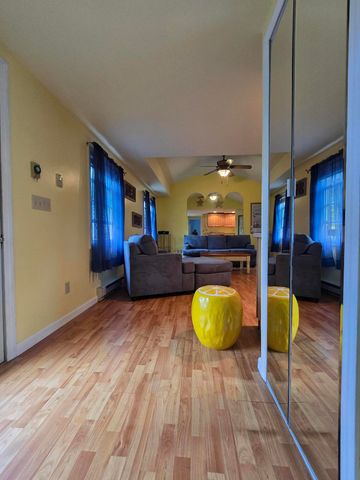 292 Route 28 7, West Harwich, MA 02671