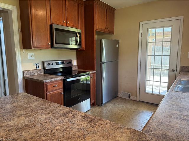 3412 Pine Valley Road, High Point, NC 27265