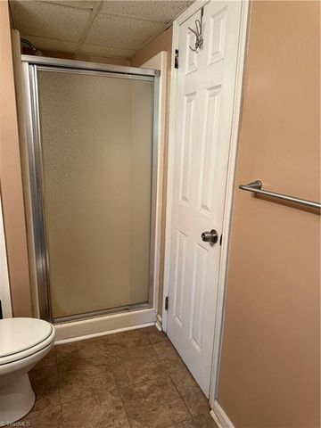 3412 Pine Valley Road, High Point, NC 27265