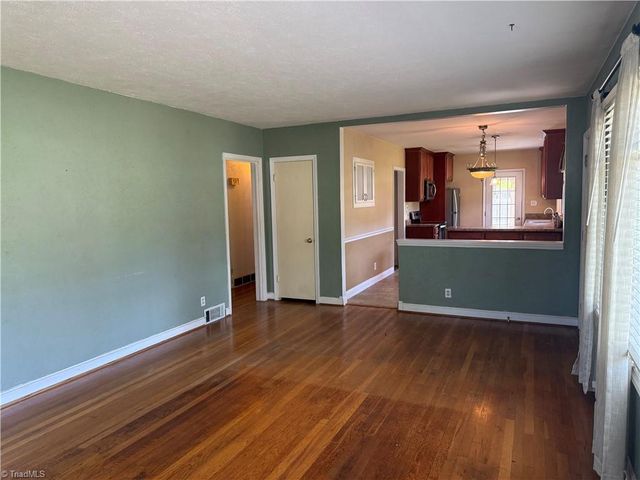 3412 Pine Valley Road, High Point, NC 27265