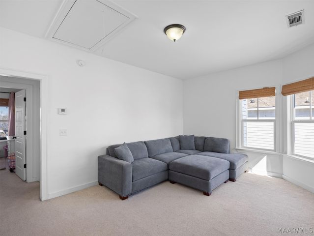 87 Double Oak Avenue, Pike Road, AL 36064