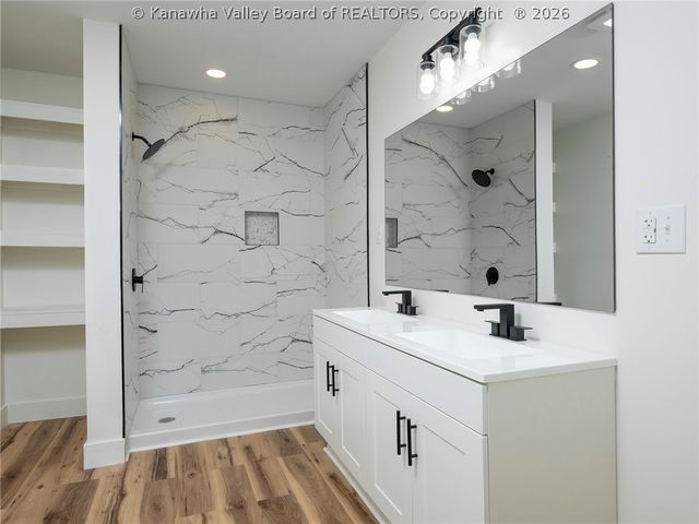 3714 Washington Avenue Se, Charleston, WV 25304