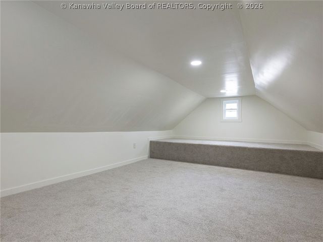 3714 Washington Avenue Se, Charleston, WV 25304