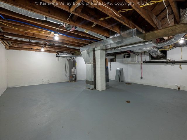 3714 Washington Avenue Se, Charleston, WV 25304