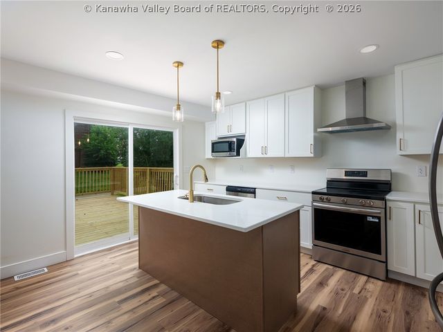 3714 Washington Avenue Se, Charleston, WV 25304