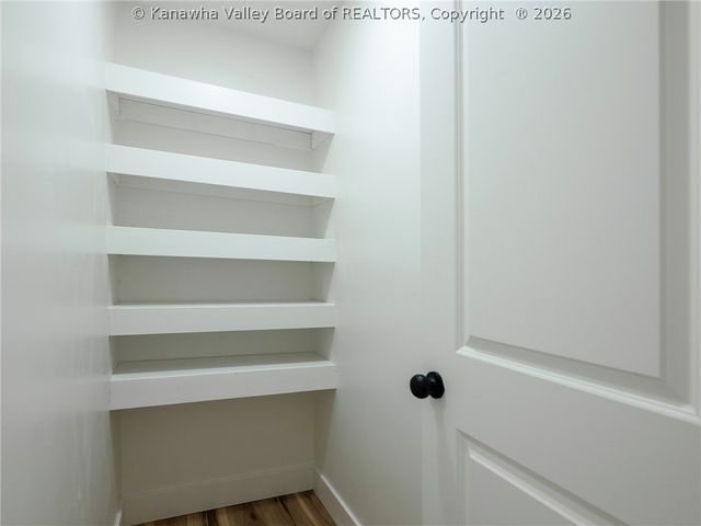 3714 Washington Avenue Se, Charleston, WV 25304
