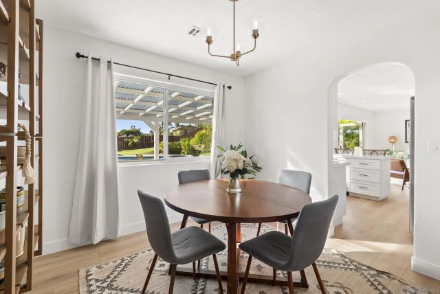 2724 Chestnut, Carlsbad, CA 92010