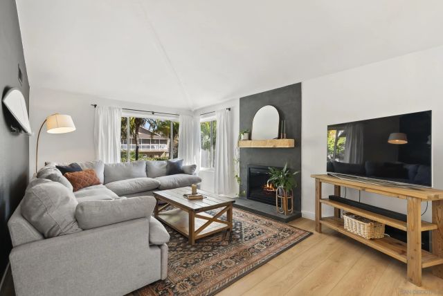 2724 Chestnut, Carlsbad, CA 92010