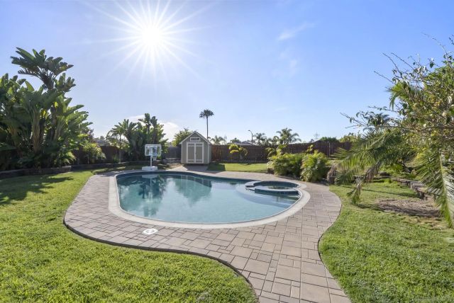 2724 Chestnut, Carlsbad, CA 92010