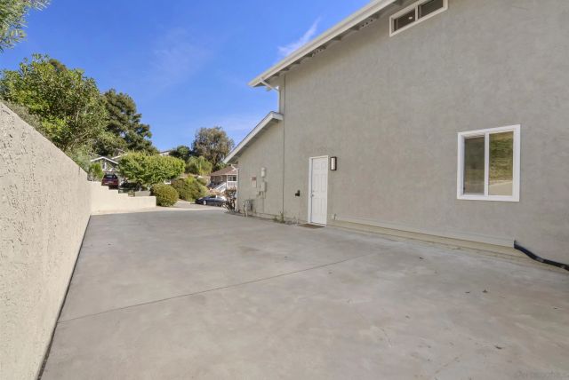 2724 Chestnut, Carlsbad, CA 92010
