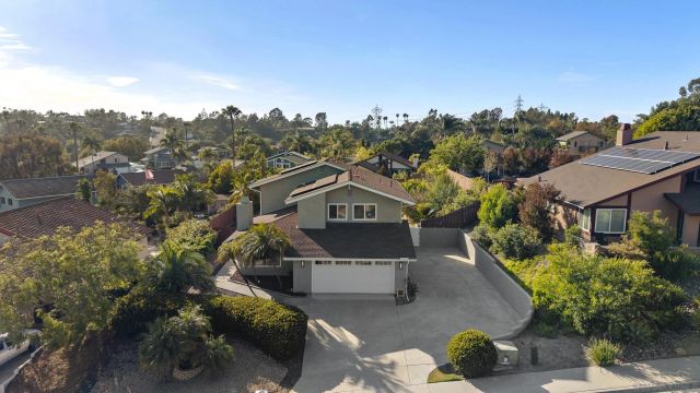 2724 Chestnut, Carlsbad, CA 92010