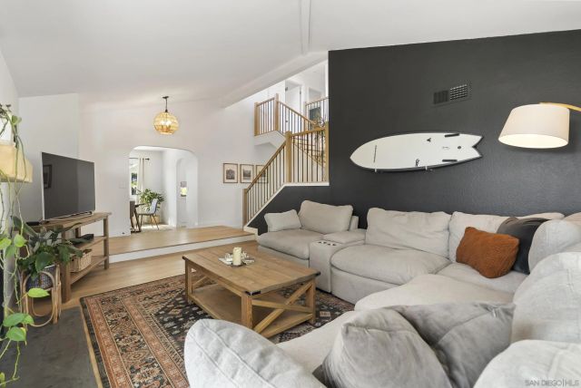 2724 Chestnut, Carlsbad, CA 92010