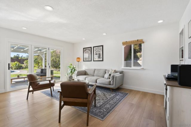 2724 Chestnut, Carlsbad, CA 92010