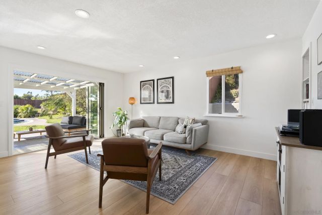 2724 Chestnut, Carlsbad, CA 92010