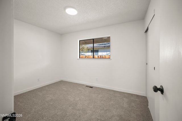 70 E Front Street, Fallon, NV 89406