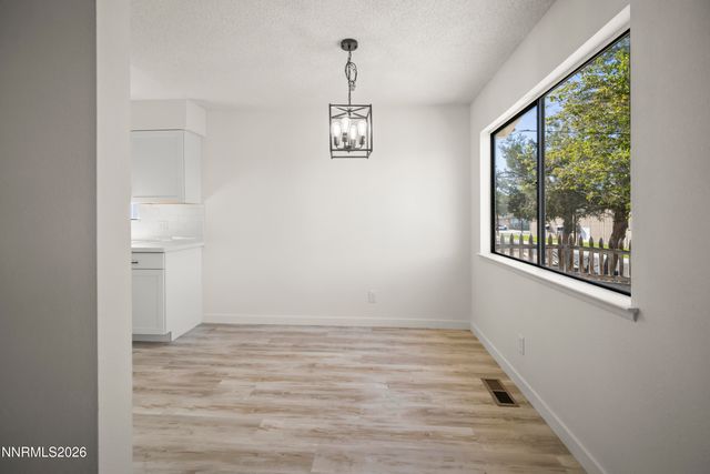 70 E Front Street, Fallon, NV 89406
