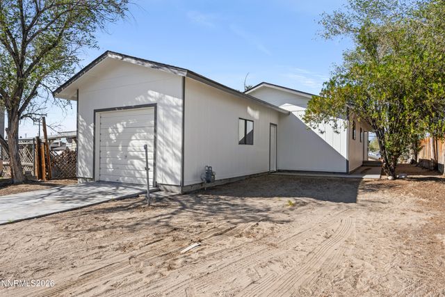 70 E Front Street, Fallon, NV 89406