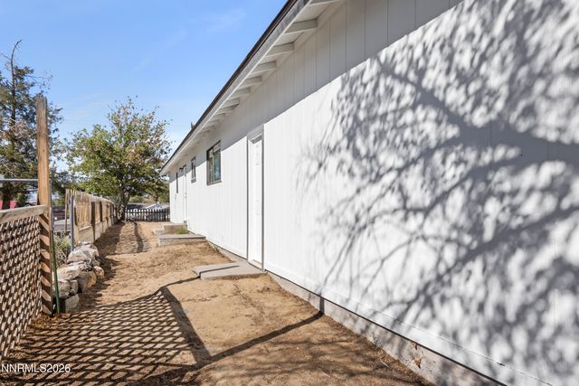 70 E Front Street, Fallon, NV 89406