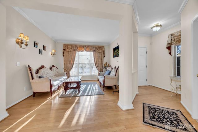 13 Heather Court, Plainsboro, NJ 08536