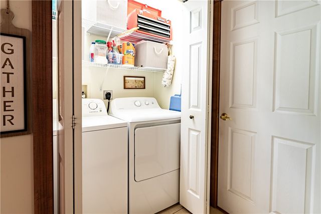 102 Patriot Lane, Franklin Twp, PA 16001