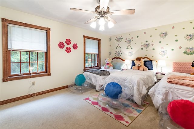 102 Patriot Lane, Franklin Twp, PA 16001