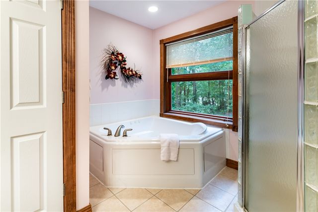 102 Patriot Lane, Franklin Twp, PA 16001