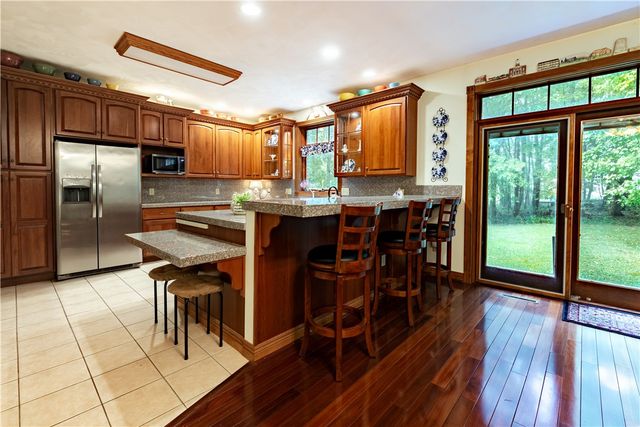 102 Patriot Lane, Franklin Twp, PA 16001