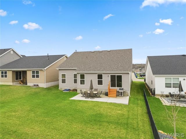 136 Liberty Valley Drive, Foristell, MO 63348