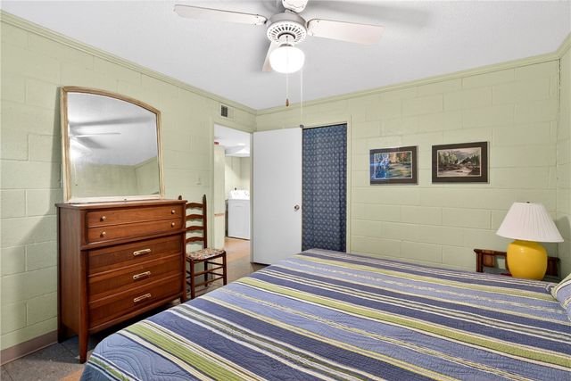 245 Perry Circle, Townville, SC 29689