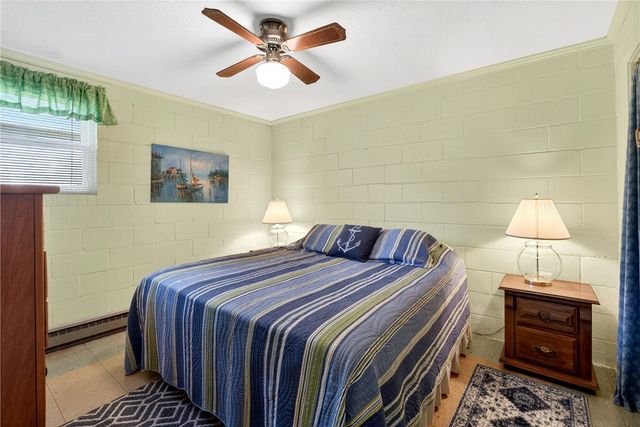 245 Perry Circle, Townville, SC 29689