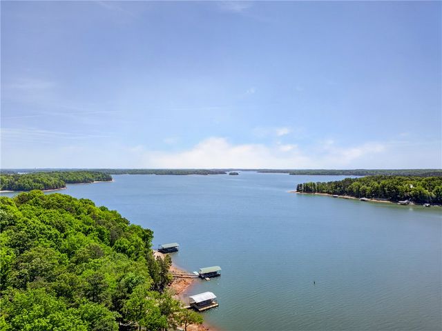 245 Perry Circle, Townville, SC 29689