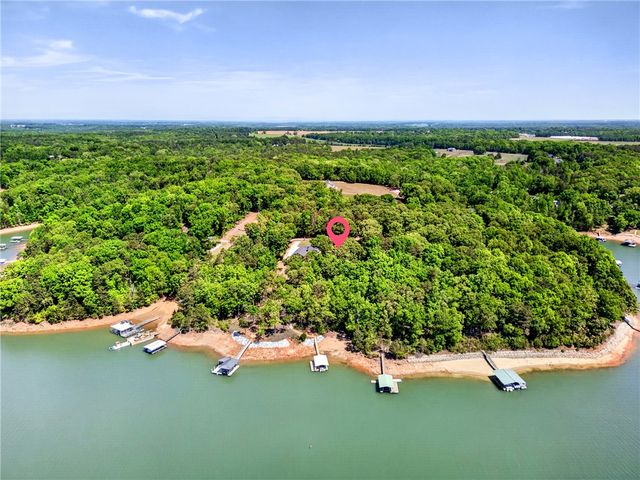 245 Perry Circle, Townville, SC 29689