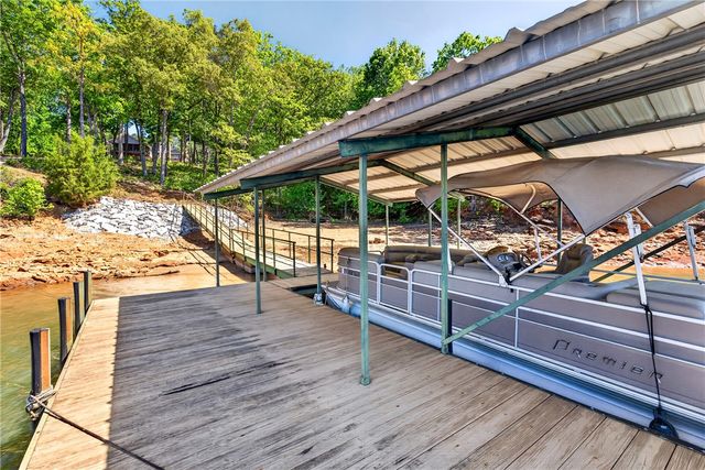 245 Perry Circle, Townville, SC 29689