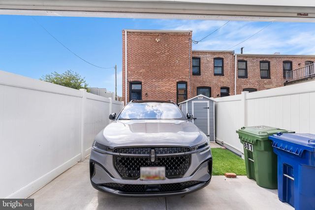 801 N MADEIRA ST, Baltimore, MD 21205
