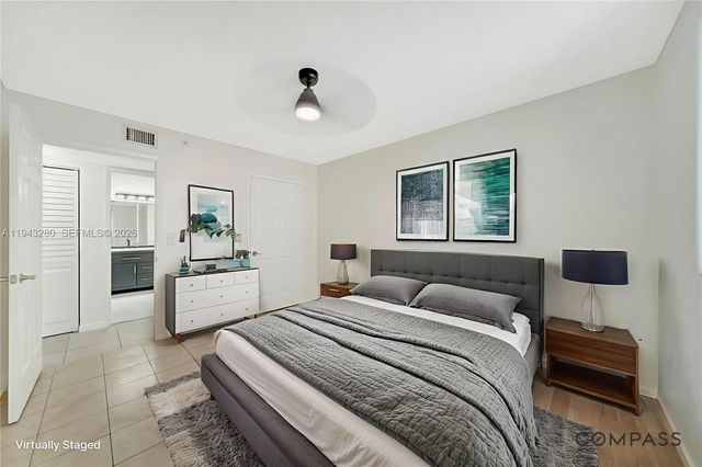 2620 S University Dr 109, Davie, FL 33328