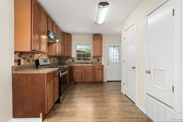306 Alicia Ave, San Antonio, TX 78228