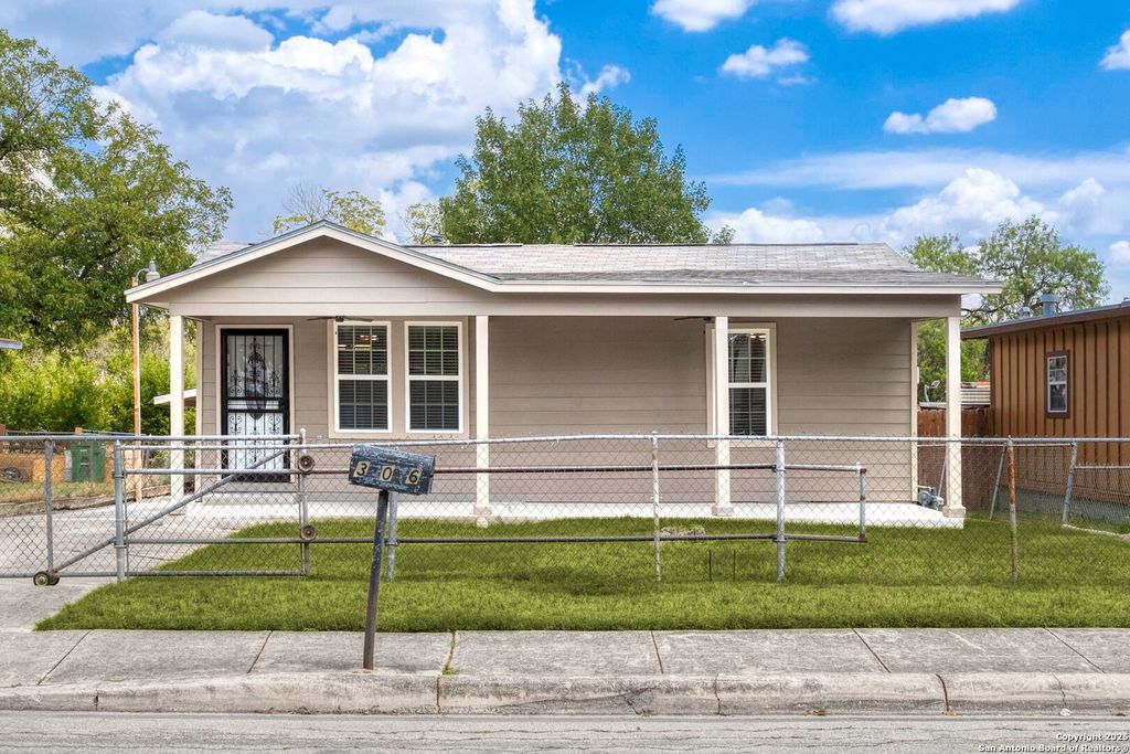 306 Alicia Ave, San Antonio, TX 78228