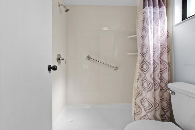 6110 COUNTRY CLUB WAY 204, Sarasota, FL 34243