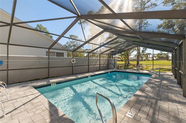 6110 COUNTRY CLUB WAY 204, Sarasota, FL 34243