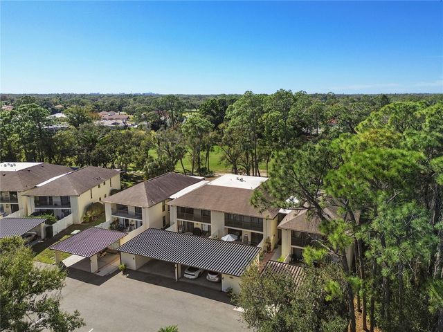 6110 COUNTRY CLUB WAY 204, Sarasota, FL 34243