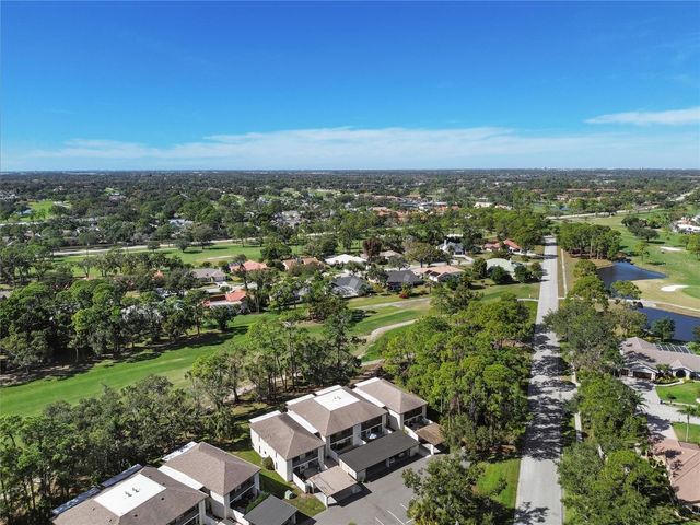 6110 COUNTRY CLUB WAY 204, Sarasota, FL 34243