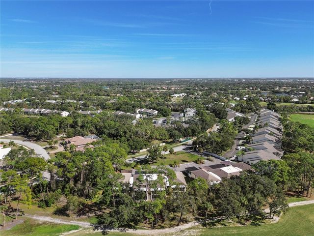 6110 COUNTRY CLUB WAY 204, Sarasota, FL 34243