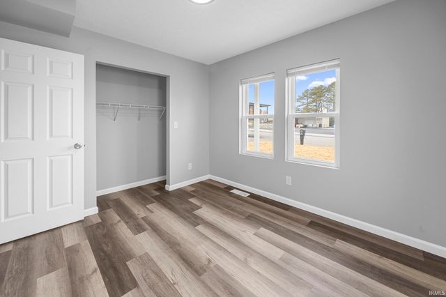 2916 Brosmer Street, Jasper, IN 47546