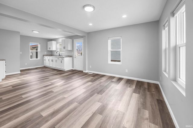 2916 Brosmer Street, Jasper, IN 47546