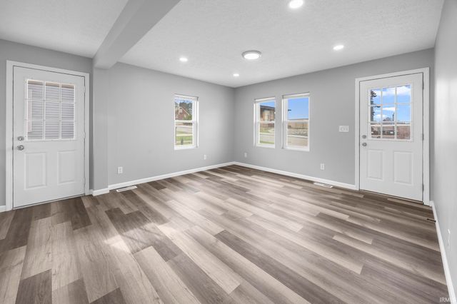 2916 Brosmer Street, Jasper, IN 47546