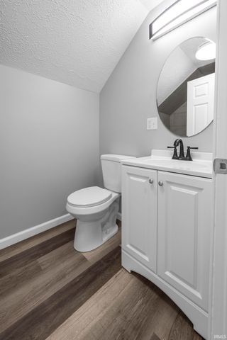 2916 Brosmer Street, Jasper, IN 47546